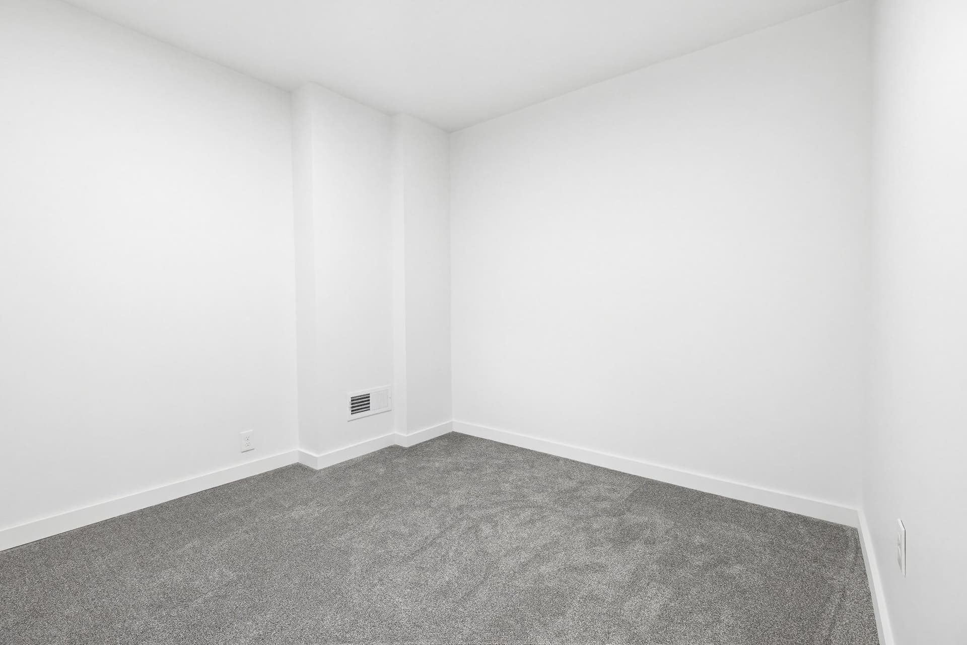 Renovated Apex bedroom